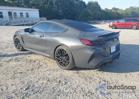 2020 BMW M8 Competition z USA, uszkodzony, nr VIN WBSAE0C08LCD92712
